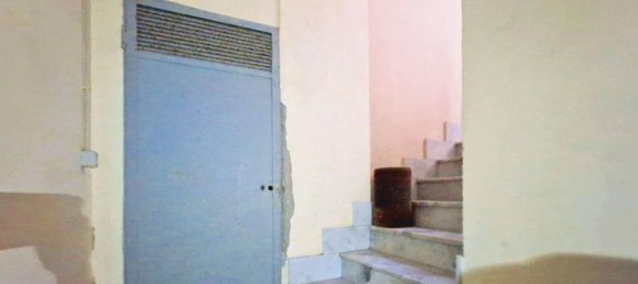 Gewerbliche Immobilie in Pozzuoli, Italy 113m², Nr. 370802 6