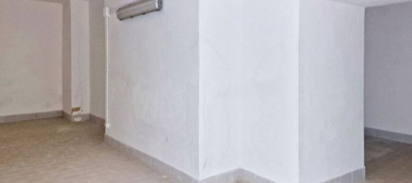 Gewerbliche Immobilie in Pozzuoli, Italy 113m², Nr. 370802 4