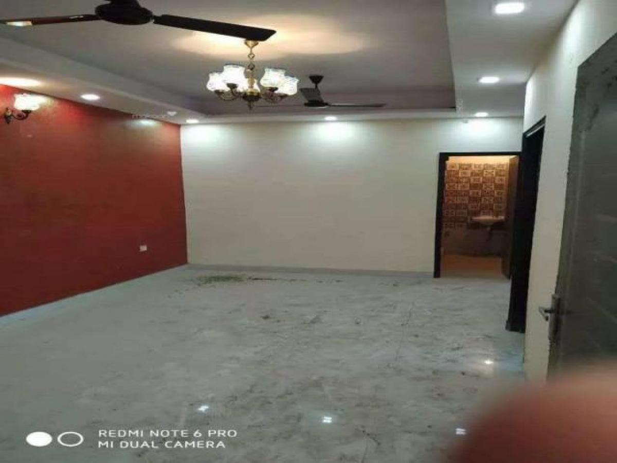 2 bedrooms House in Ghaziabad, India No. 51586