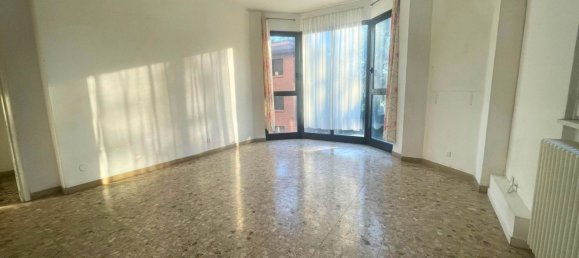 3 bedrooms Apartment in Reggio Emilia, Italy No. 357558 14