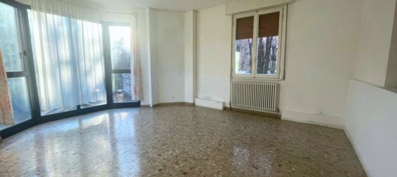 3 bedrooms Apartment in Reggio Emilia, Italy No. 357558 12