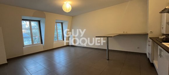 2 bedrooms Apartment in Orleans, France No. 245407 3