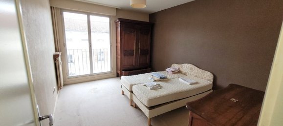 Квартира с 3 спальнями в Шалон-ан-Шампань, Франция № 78055 10