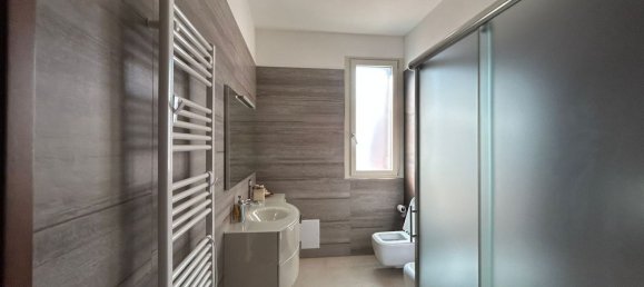 Casa de 3 dormitorios en Turi, Italy No. 376020 26