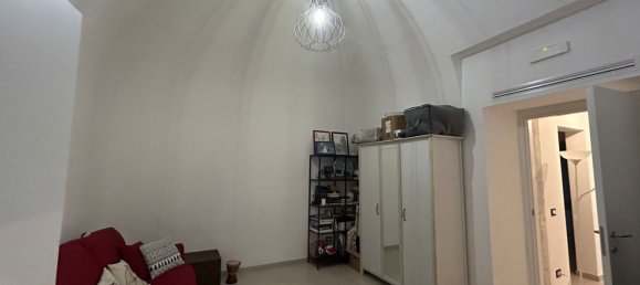 Casa de 3 dormitorios en Turi, Italy No. 376020 21