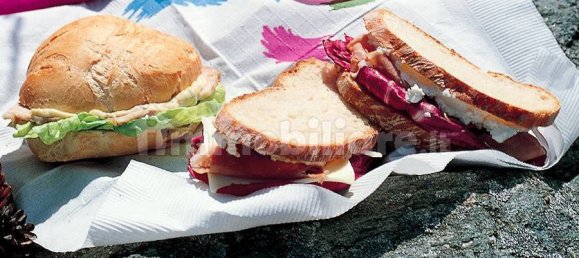 2 rooms Commercial property in Florence, Italy No. 39156 5