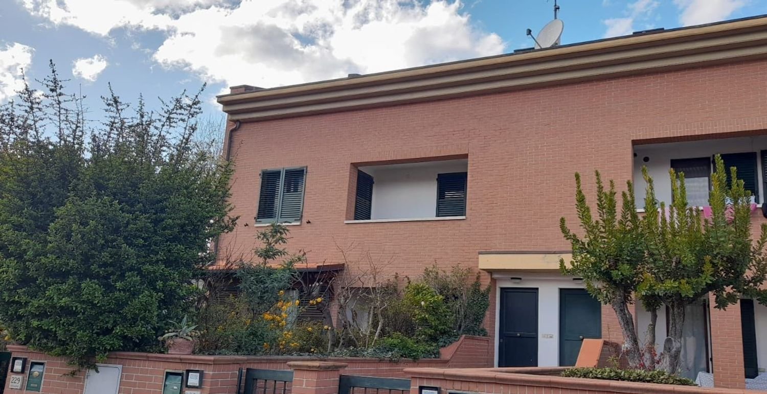 6-Zimmer Doppelhaus in Arezzo, Italy, Nr. 51430