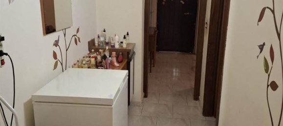 2-salle Appartement à Palermo, Italy No. 39329 4