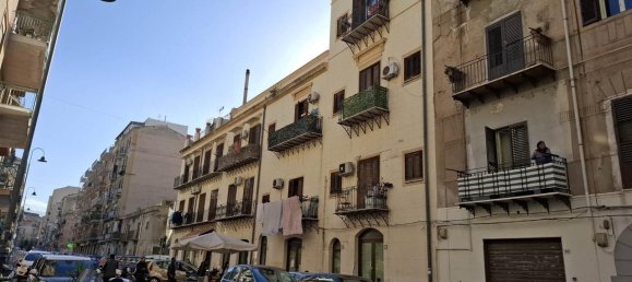 2-salle Appartement à Palermo, Italy No. 39329 14