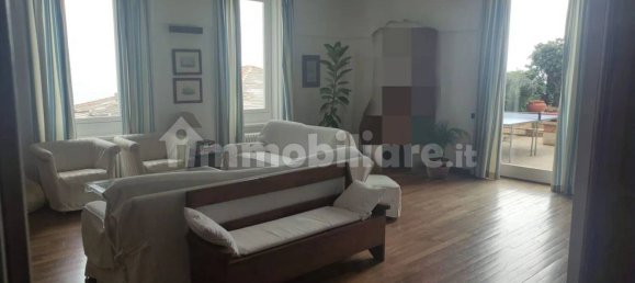 5 bedrooms Apartment in Arenzano, Italy No. 29893 2