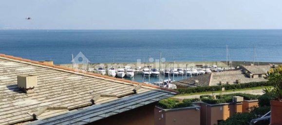 5 bedrooms Apartment in Arenzano, Italy No. 29893 19