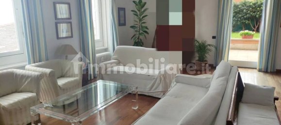 5 bedrooms Apartment in Arenzano, Italy No. 29893 4