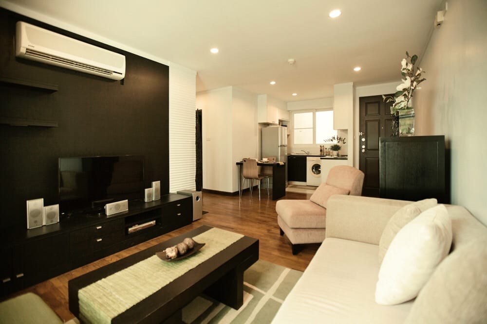 2 bedrooms Condo in Bangkok, Thailand No. 19270