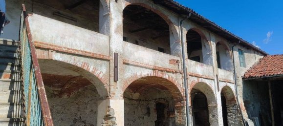 Casa T5 em Cuorgnè, Italy N.º 370308 2