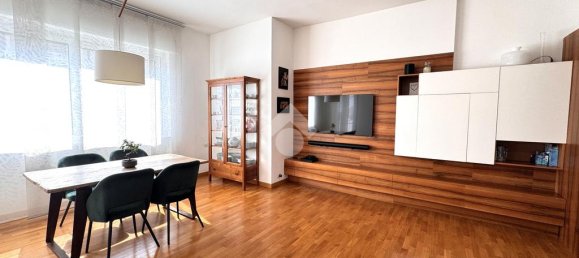 3 bedrooms Apartment in Latina, Italy No. 316284 3
