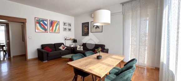 3 bedrooms Apartment in Latina, Italy No. 316284 2