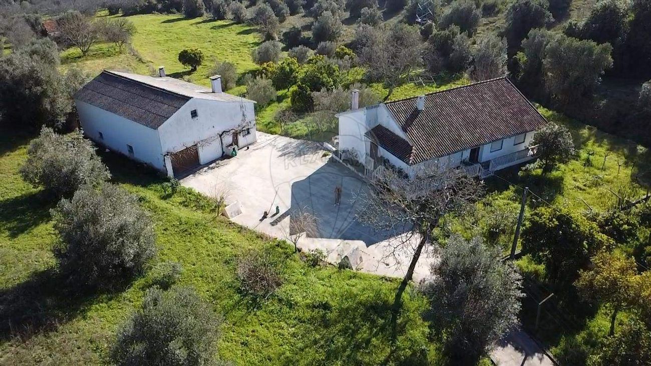 4 bedrooms House in Torres Novas, Portugal No. 21937