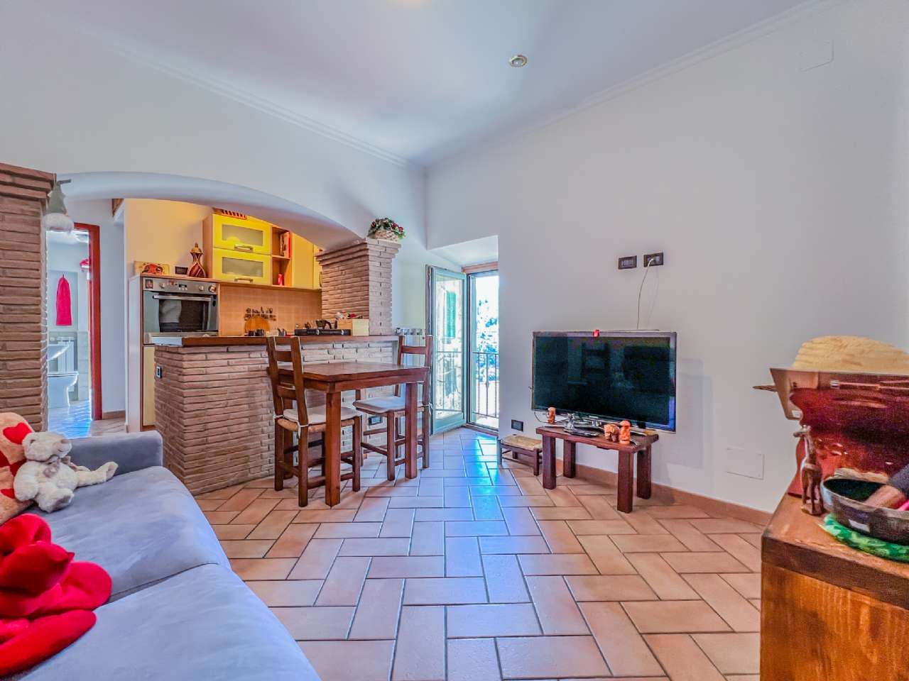 Apartamento de 3 habitaciónes en Monte Compatri, Italy No. 266180