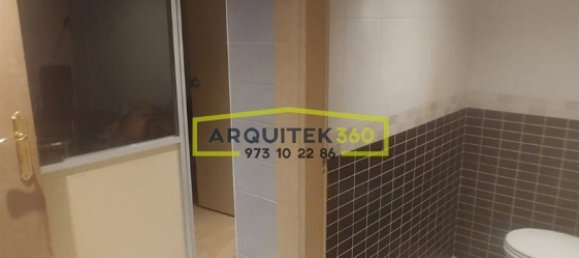 Коммерческая недвижимость 340м² в Лерида, Испания № 184599 14