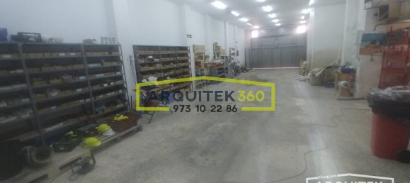 Коммерческая недвижимость 340м² в Лерида, Испания № 184599 32