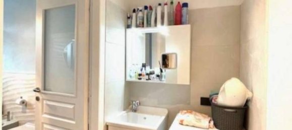 Apartamento de 3 habitaciónes en Modena, Italy No. 36266 8