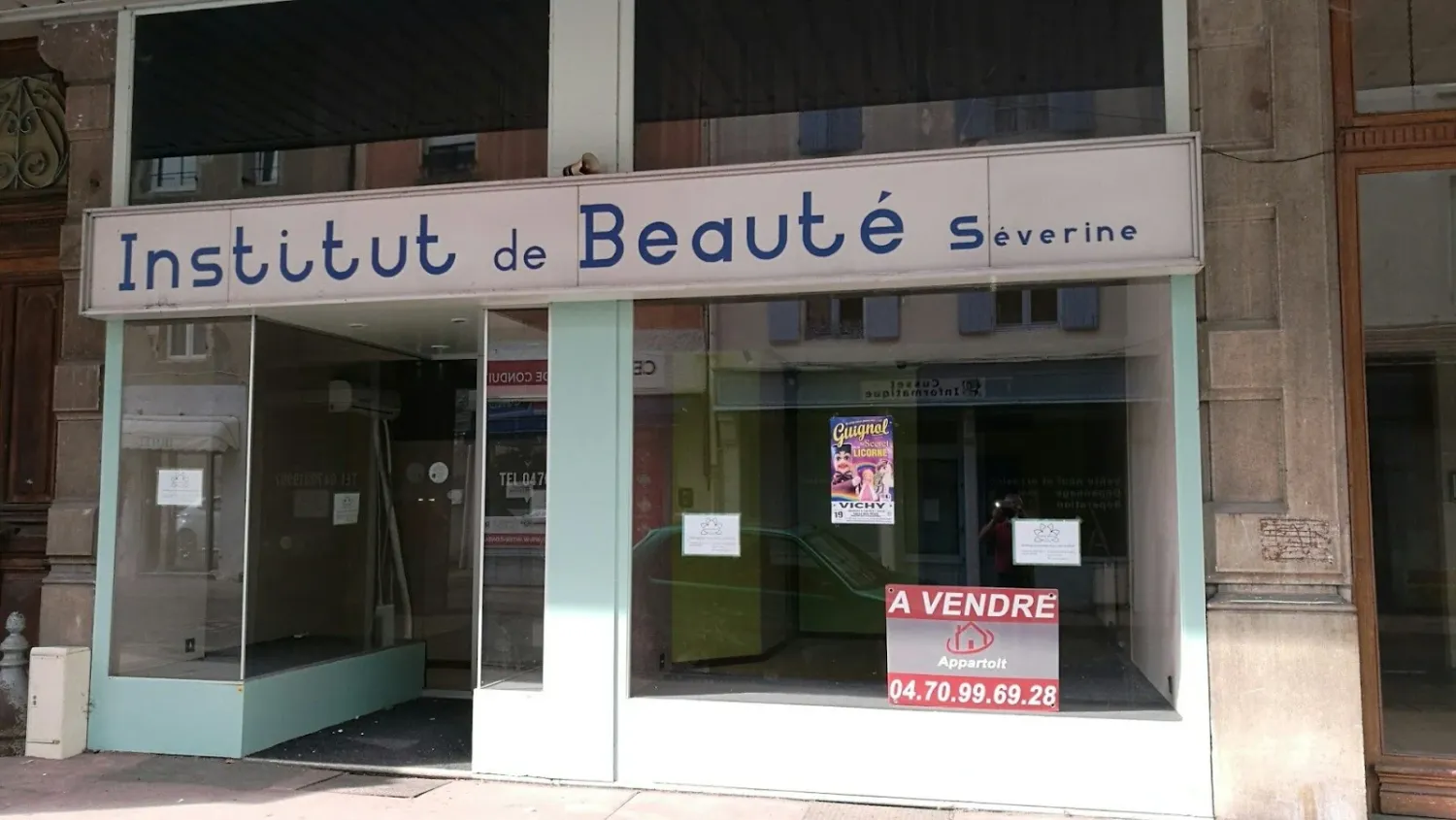  عقار تجاري في Cusset, France 116متر مربع رقم 344888