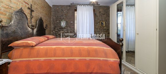 4 bedrooms House in Osio Sopra, Italy No. 123358 11