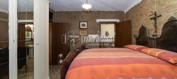 4 bedrooms House in Osio Sopra, Italy No. 123358 24