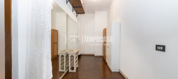 4 bedrooms House in Osio Sopra, Italy No. 123358 29