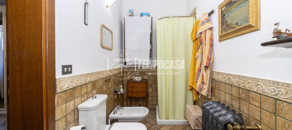 4 bedrooms House in Osio Sopra, Italy No. 123358 25