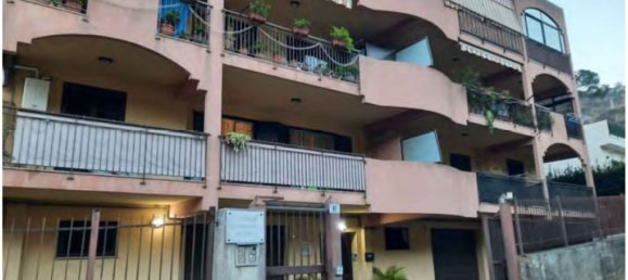 4غرفة شقة في Messina, Italy رقم 47845 2