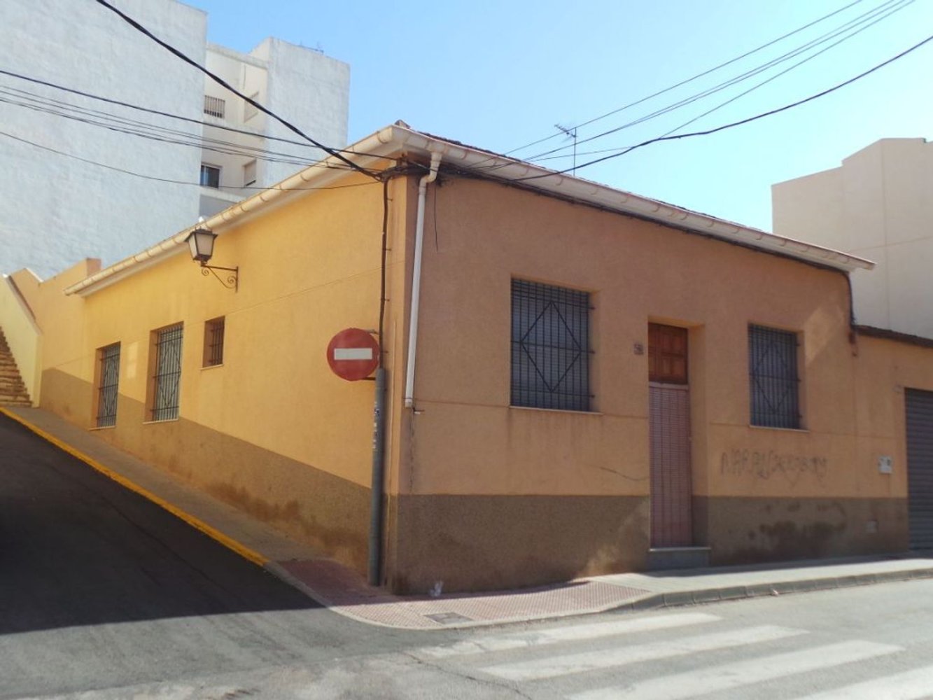 4 bedrooms House in Agost, Spain No. 155992