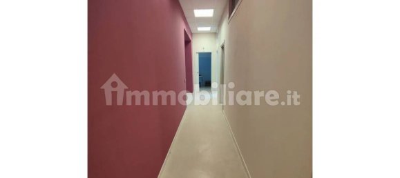 Bureau à Montevarchi, Italy 400m² No. 227922 23