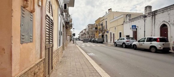 2-salle Appartement à Fasano, Italy No. 35007 5