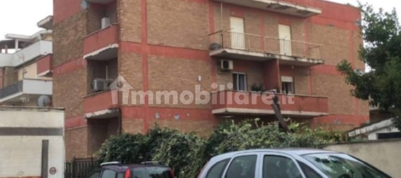 2 bedrooms Apartment in Ardea, Italy No. 272634 8