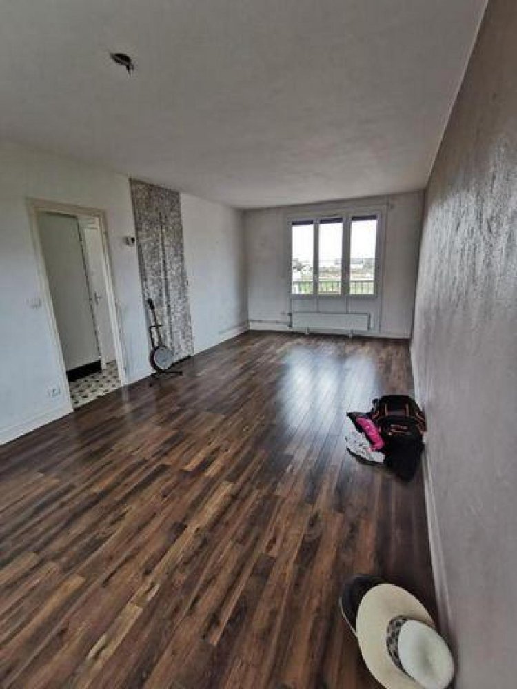 3 Schlafzimmer Haus in Le Mans, France, Nr. 23182