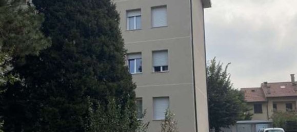 Apartamento de 3 divisões em Verano Brianza, Italy N.º 2763 2