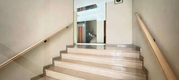 Apartamento de 3 divisões em Bari, Italy N.º 33864 33