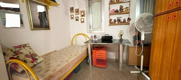 Apartamento de 3 divisões em Bari, Italy N.º 33864 12
