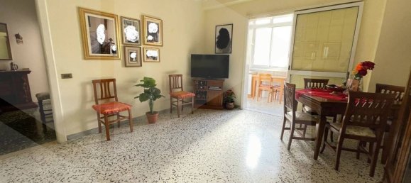 Apartamento de 3 divisões em Bari, Italy N.º 33864 39