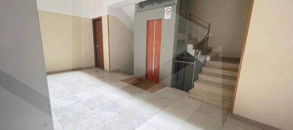 Apartamento de 3 divisões em Bari, Italy N.º 33864 25
