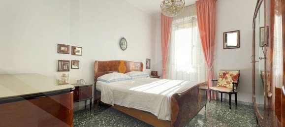 Apartamento de 3 divisões em Bari, Italy N.º 33864 8