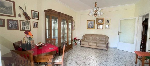 Apartamento de 3 divisões em Bari, Italy N.º 33864 41