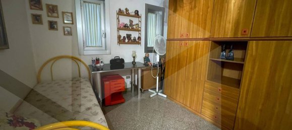 Apartamento de 3 divisões em Bari, Italy N.º 33864 26