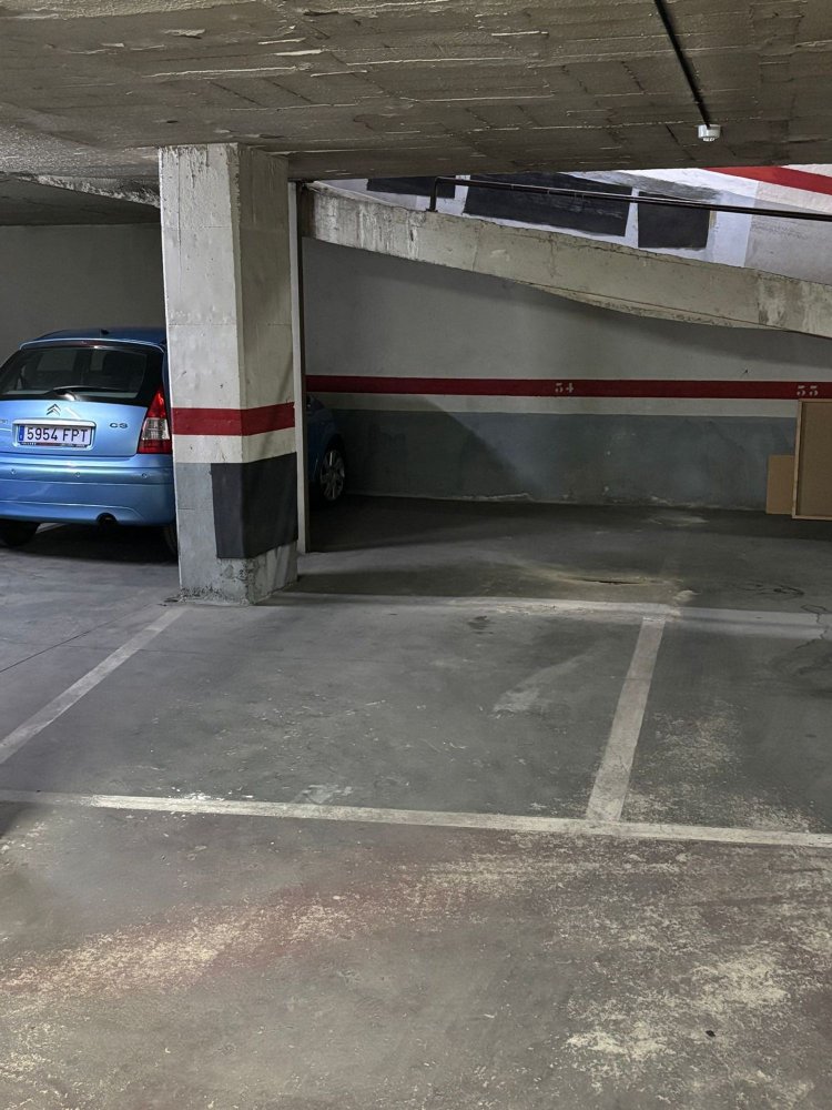 Garage in Barcelona, Spain, Nr. 241422