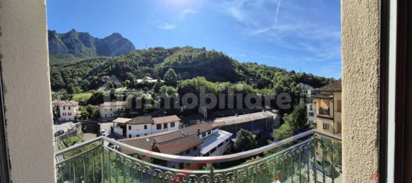Apartamento de 2 dormitorios en Lecco, Italy No. 323432 12