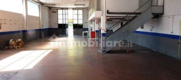 5-Zimmer Lagerhaus in Lucca, Italy, Nr. 102023 2