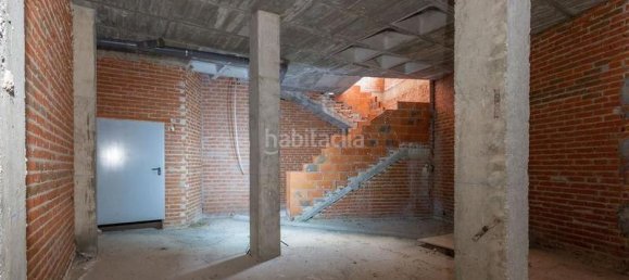  عقار تجاري في Venturada, Spain 191متر مربع رقم 97914 6