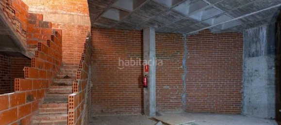  عقار تجاري في Venturada, Spain 191متر مربع رقم 97914 8