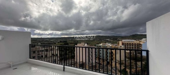 Пентхаус с 1 спальней в Сан-Пауль-иль-Бахар, Мальта № 7738 7